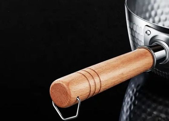 20/22cmのステンレス鋼の調理器具はガラスふたが付いている304ステンレス鋼の鍋を置く