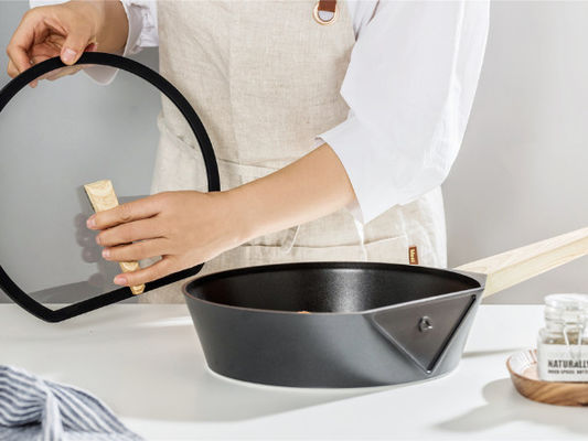 非棒のコーティングが付いている軽量アルミニウム フライ パン10Inch