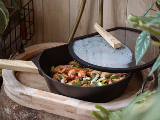 誘導Cooktopsのための多目的な非棒のアルミニウム フライ パン8Inch